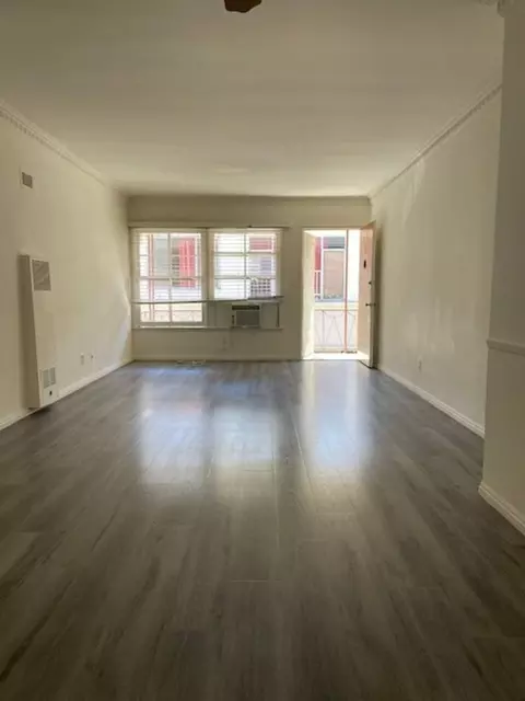 1119 Cardiff Ave, Los Angeles, CA 90035