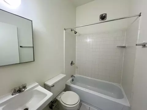 1319 Main St, Cincinnati, OH 45202 photo 4