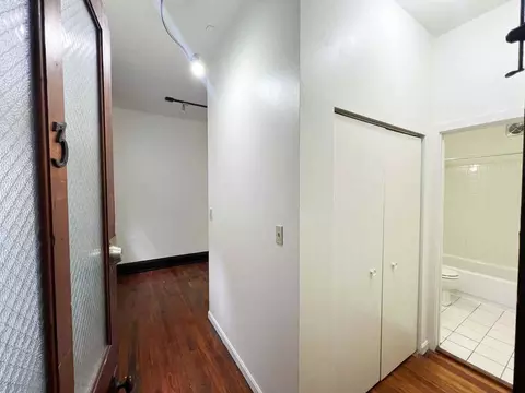 1319 Main St, Cincinnati, OH 45202 photo 5