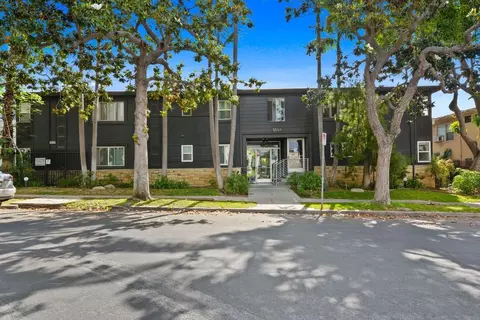 1844 N Harvard Blvd, Los Angeles, CA 90027
