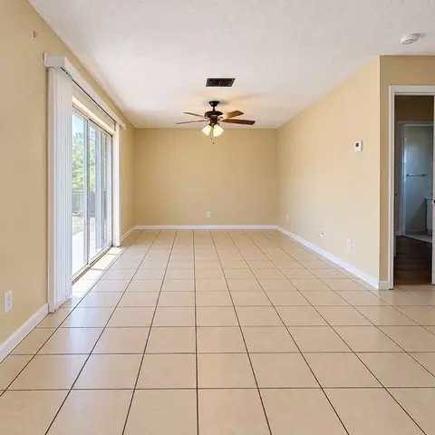 3509 SE 15th Pl, Cape Coral, FL 33904
