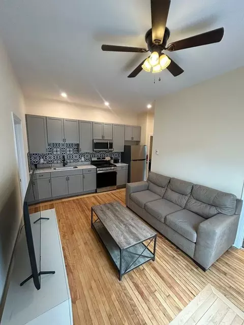 416 Pearl St, Burlington, VT 05401