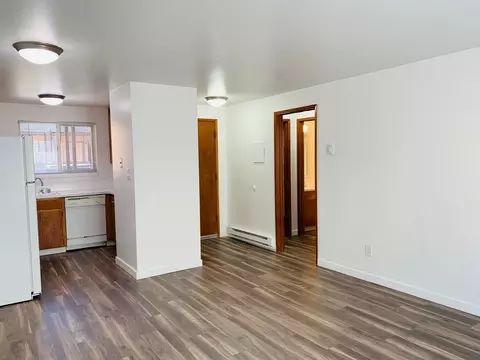 520 524 Ne 112th St, Seattle, WA 98125