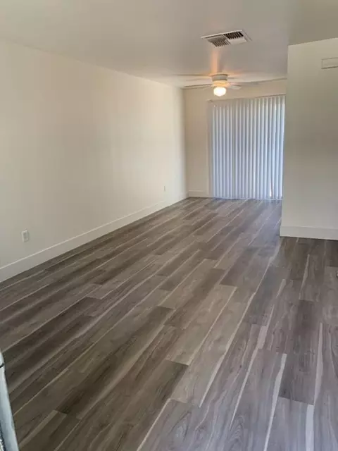 5000 El Camino Ave, Carmichael, CA 95608