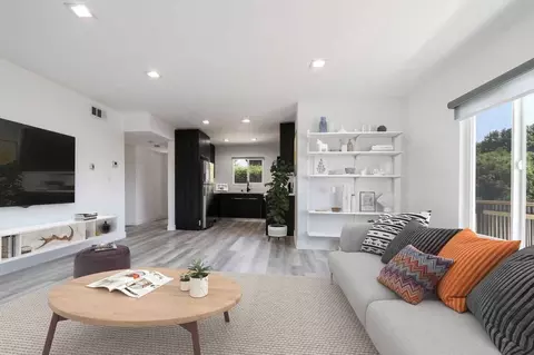3535 Ellsworth St, Los Angeles, CA 90026