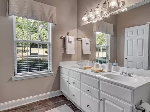 5243 Riverside Dr, Macon, GA 31210 photo 8