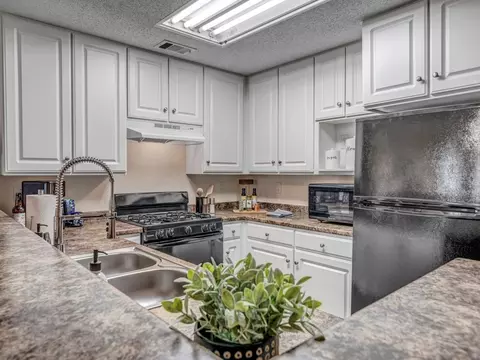 5243 Riverside Dr, Macon, GA 31210 photo 5