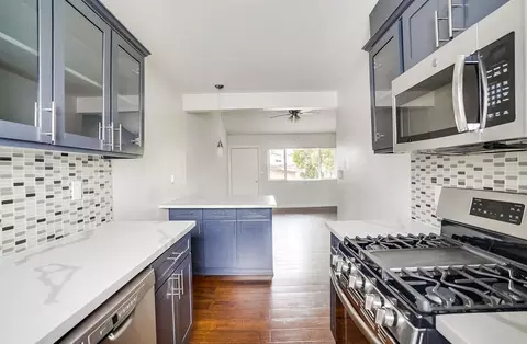 1042 Leighton Ave, Los Angeles, CA 90037