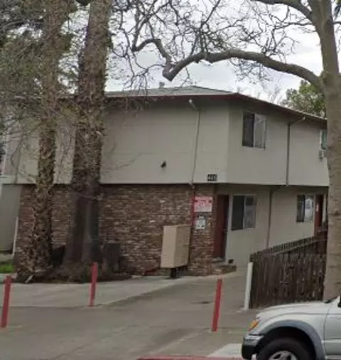 446 S 11th St, San Jose, CA 95112