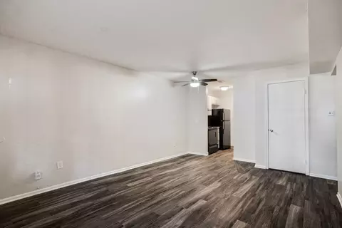 16615 W 139th St, Olathe, KS 66062
