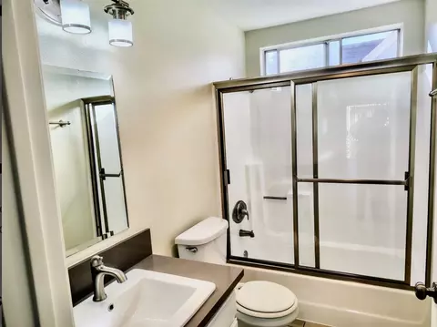 10356 Commerce Ave, Tujunga, CA 91042 photo 19