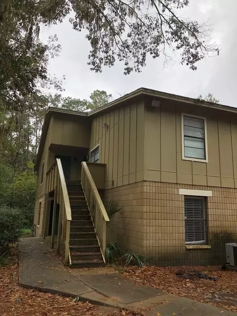 7213 SW 44th Pl, Gainesville, FL 32608