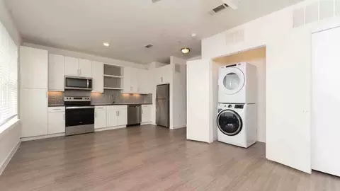 411 W Commerce St, Dallas, TX 75208 photo 14