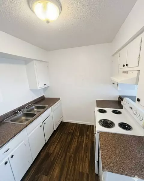6730 Everhart Rd, Corpus Christi, TX 78413