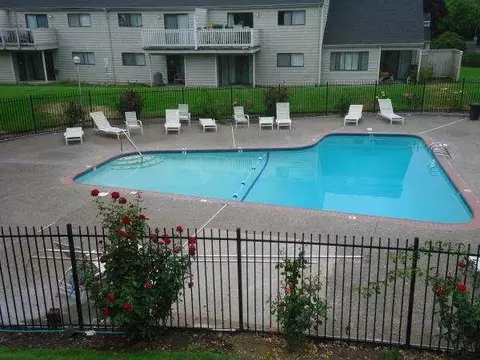 945 Lewis Ave, Eugene, OR 97402 photo 5