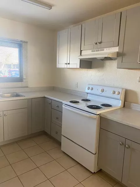 8530 N 59th Ave, Glendale, AZ 85302
