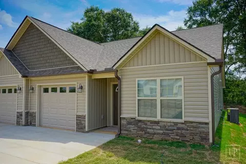 Flat Cove Rd, Spartanburg, SC 29303