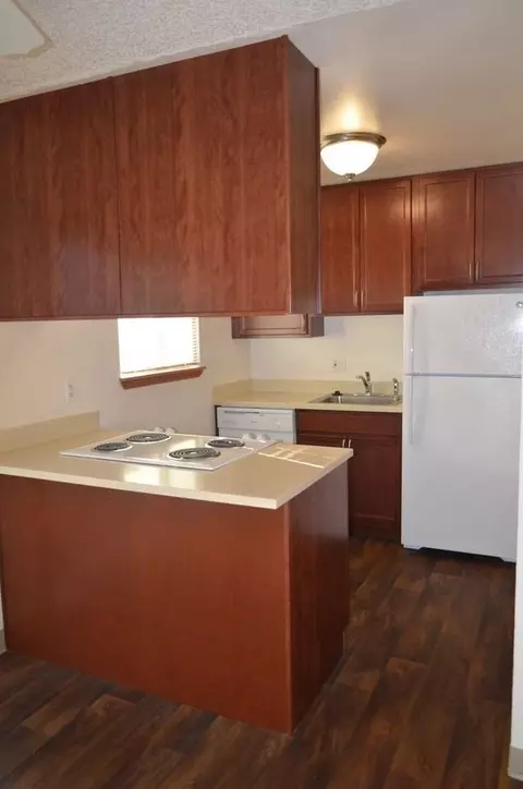 18850 SW Farmington Rd, Aloha, OR 97007