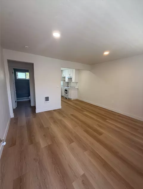 4818 Palm Ave, La Mesa, CA 91942