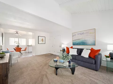 4 Austin, Irvine, CA 92604 photo 3