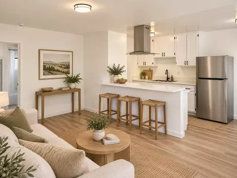716 W 81st St, Los Angeles, CA 90044