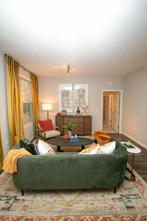 2460 Walcutt Rd, Columbus, OH 43228 photo 9