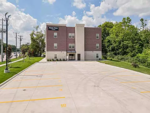 31480 Warren Rd, Westland, MI 48185