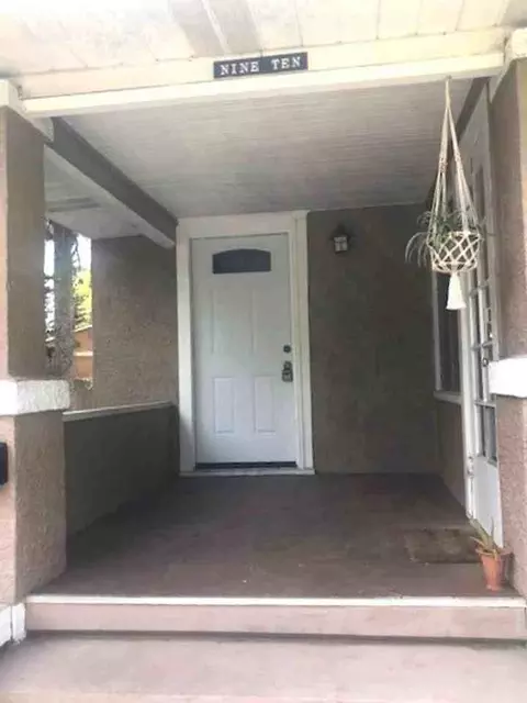910 S Park Ave, Sanford, FL 32771