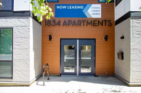 1834 NW 25th Ave, Portland, OR 97210