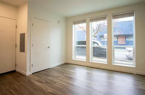 1834 NW 25th Ave, Portland, OR 97210