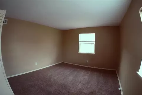 600 S Harrison St, Olathe, KS 66061 photo 10