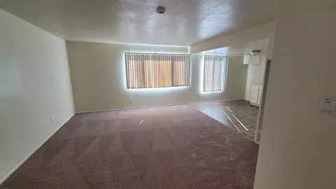 428 16th St, Huntington Beach, CA 92648