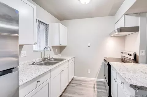 380 Bicentennial Ct, Kaukauna, WI 54130