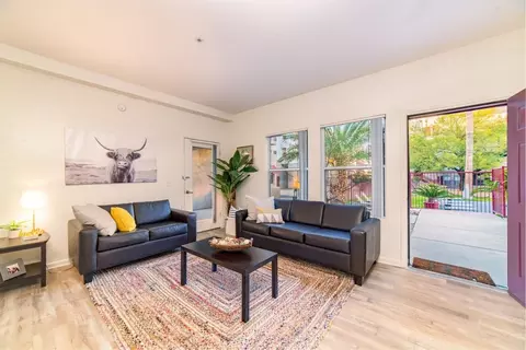 811 E Wetmore Rd, Tucson, AZ 85719