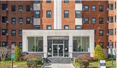 3130 Wisconsin Ave NW, Washington, DC 20016