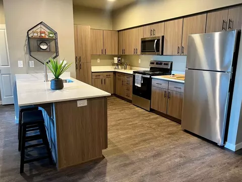 225 Timber Ridge St SE, Albany, OR 97322
