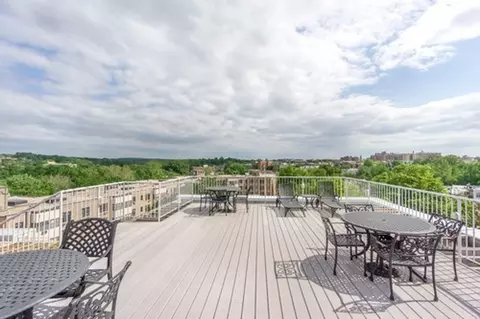 2070 Belmont Rd NW, Washington, DC 20009 photo 36
