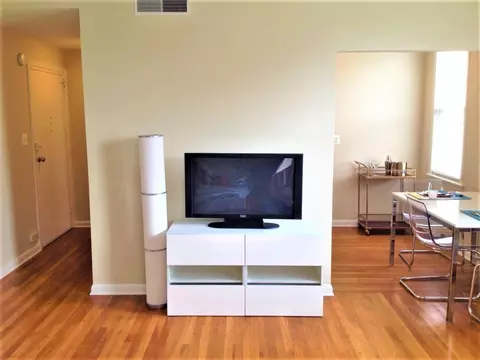 2070 Belmont Rd NW, Washington, DC 20009 photo 11