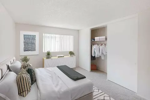 1300 Fairhaven Ave, Santa Ana, CA 92705 photo 10