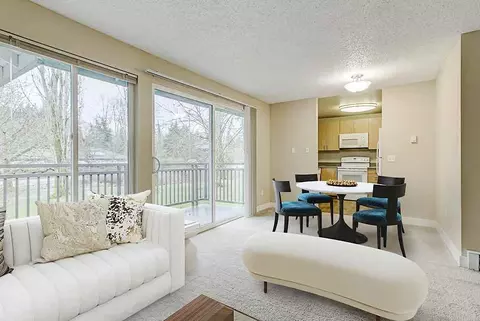 13700 NE 10th Pl, Bellevue, WA 98005 photo 8