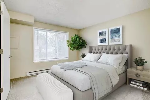 13700 NE 10th Pl, Bellevue, WA 98005 photo 9