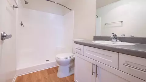 24452 Valencia Blvd, Valencia, CA 91355 photo 34