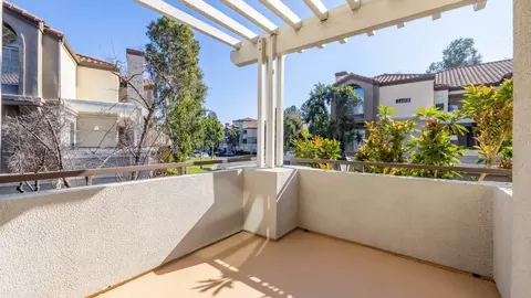 24452 Valencia Blvd, Valencia, CA 91355 photo 45