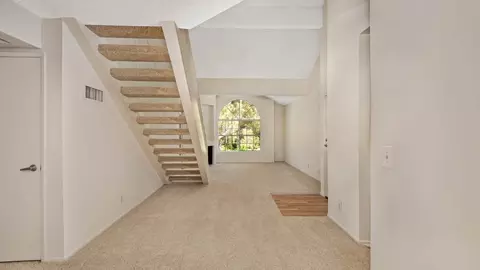 24452 Valencia Blvd, Valencia, CA 91355 photo 42