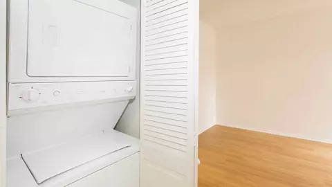 24452 Valencia Blvd, Valencia, CA 91355 photo 18