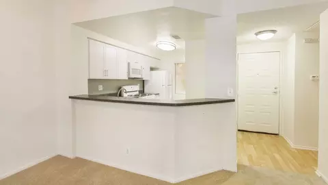 24452 Valencia Blvd, Valencia, CA 91355 photo 9