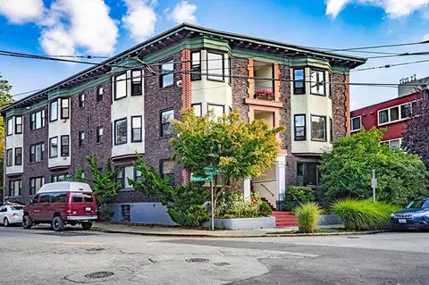 768 Bellevue Ave E, Seattle, WA 98102