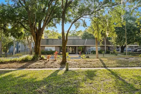 105 Sunnyside Rd, Temple Terrace, FL 33617 photo 12