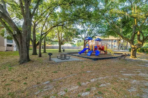 105 Sunnyside Rd, Temple Terrace, FL 33617 photo 23