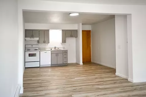 1930 George Washington Way, Richland, WA 99354